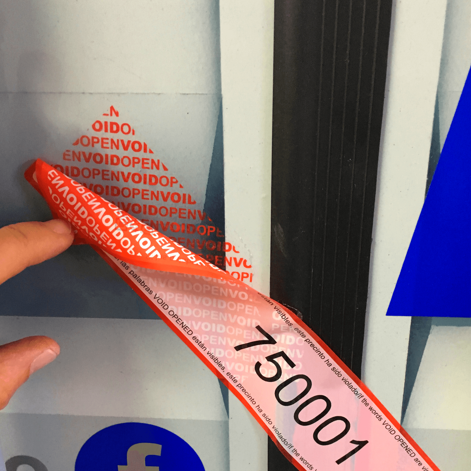 Etiqueta de Seguridad para Contenedores 30 x 5 cm - Imagen 2